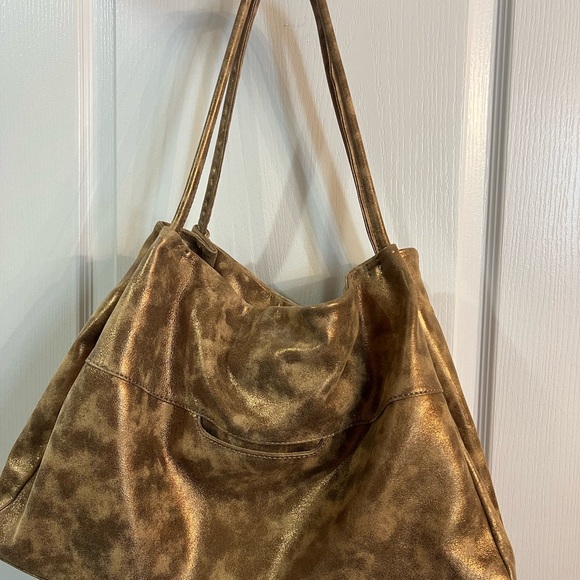 Hobo Golden Cloud tote - Picture 3 of 5